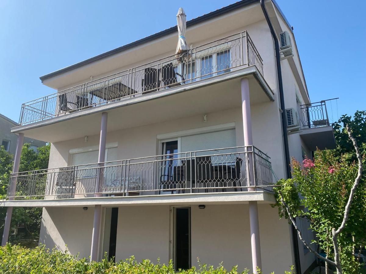 Apartment Gardenview - New! Krk Town Zewnętrze zdjęcie
